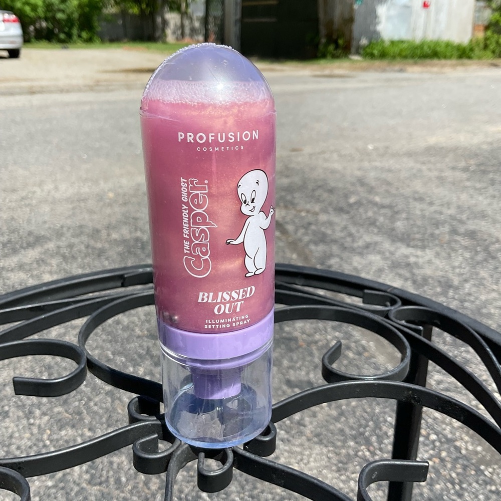 Profusion Cosmetics Casper Blissed Out Illuminating Setting Spray